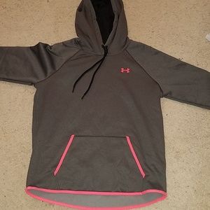 Under Armour Sweatshirt